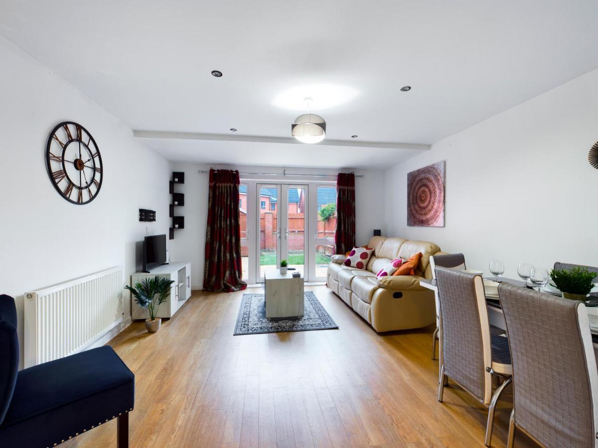 Cheerful 5-Bdr/3-Bath House W/ Free Parking Villa Reading Exterior photo